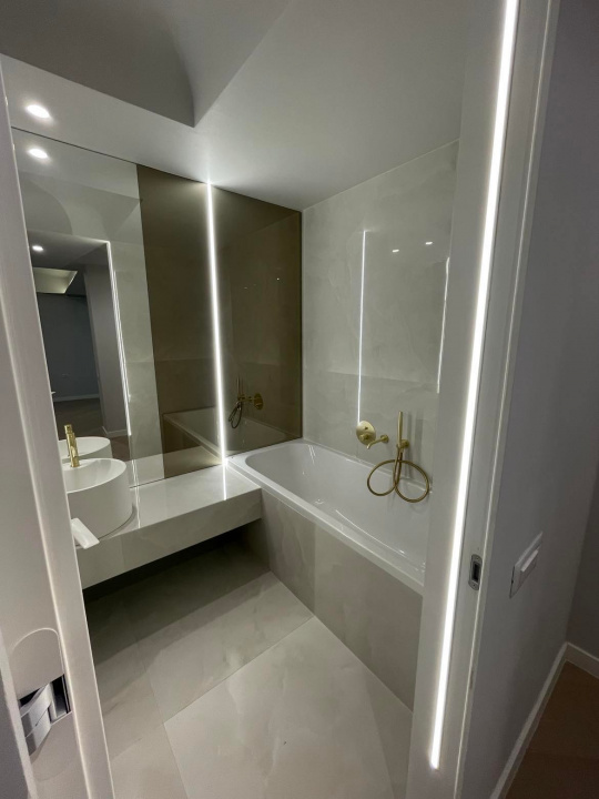 Studio premium Cortina North-Prima inchiriere